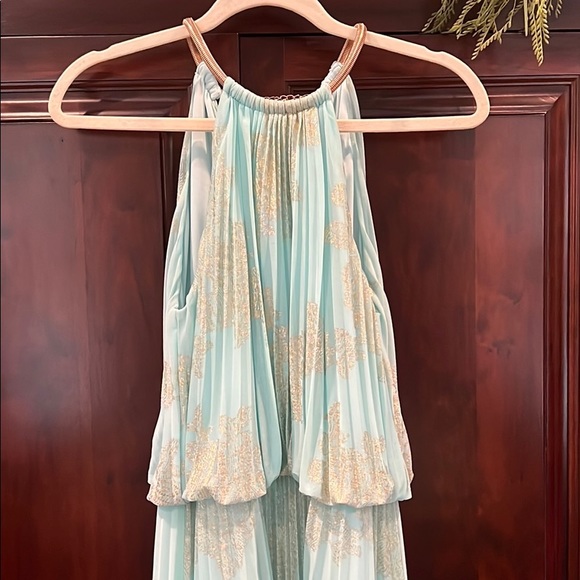 Formal/prom dress - Picture 3 of 5